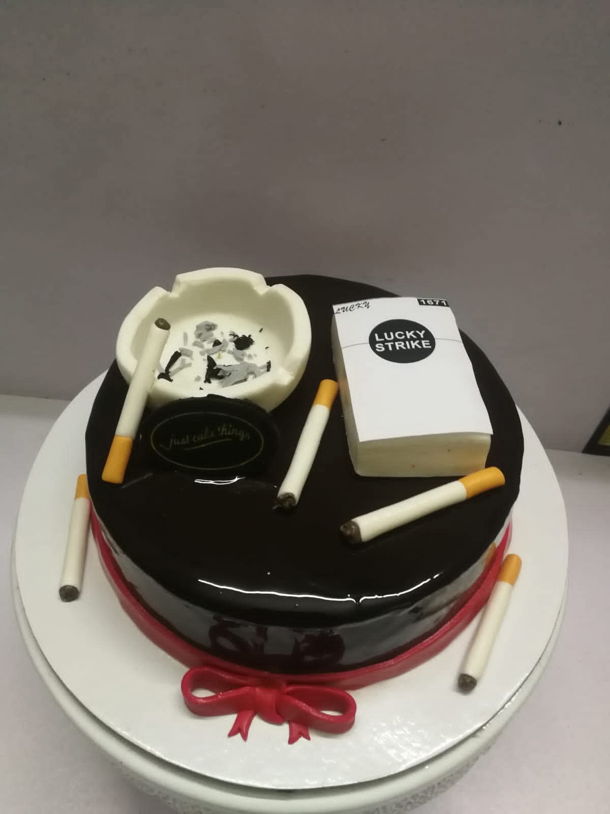 🍫 সিগারেট থিম চকলেট কেক (2 Pound)